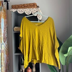 old navy 100% cotton everywear v-neck tee